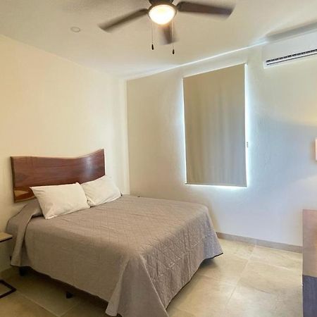 Hotel Playa La Media Luna Isla Mujeres Ngoại thất bức ảnh
