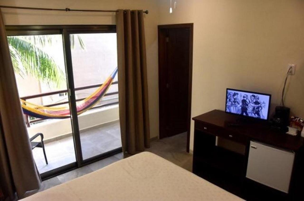 Hotel Playa La Media Luna Isla Mujeres Ngoại thất bức ảnh