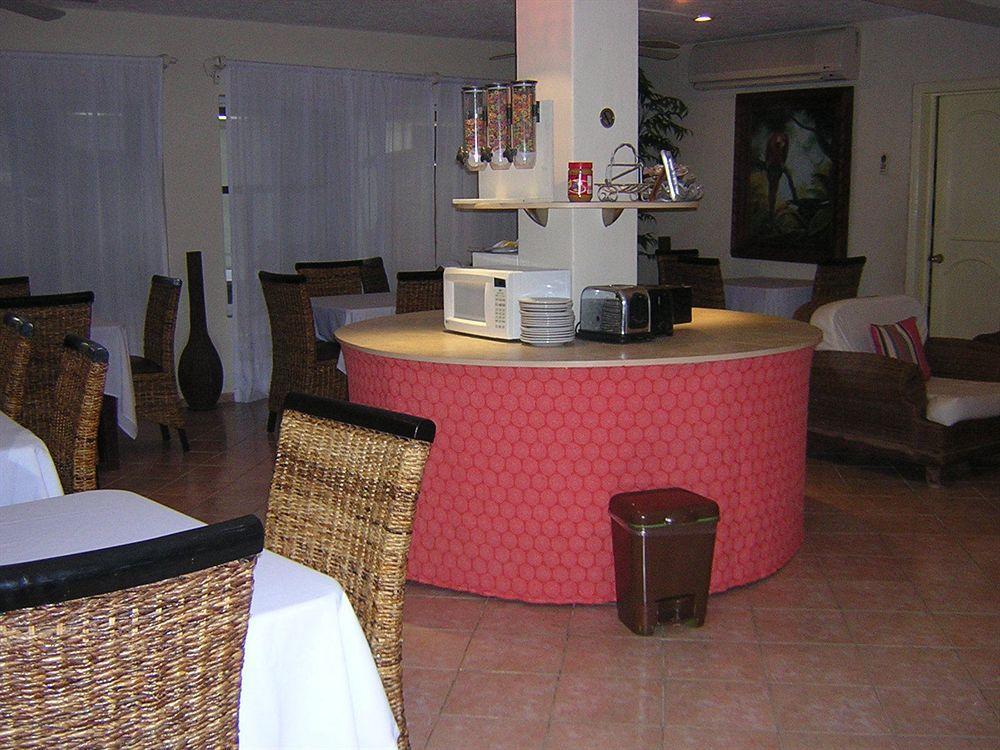 Hotel Playa La Media Luna Isla Mujeres Ngoại thất bức ảnh