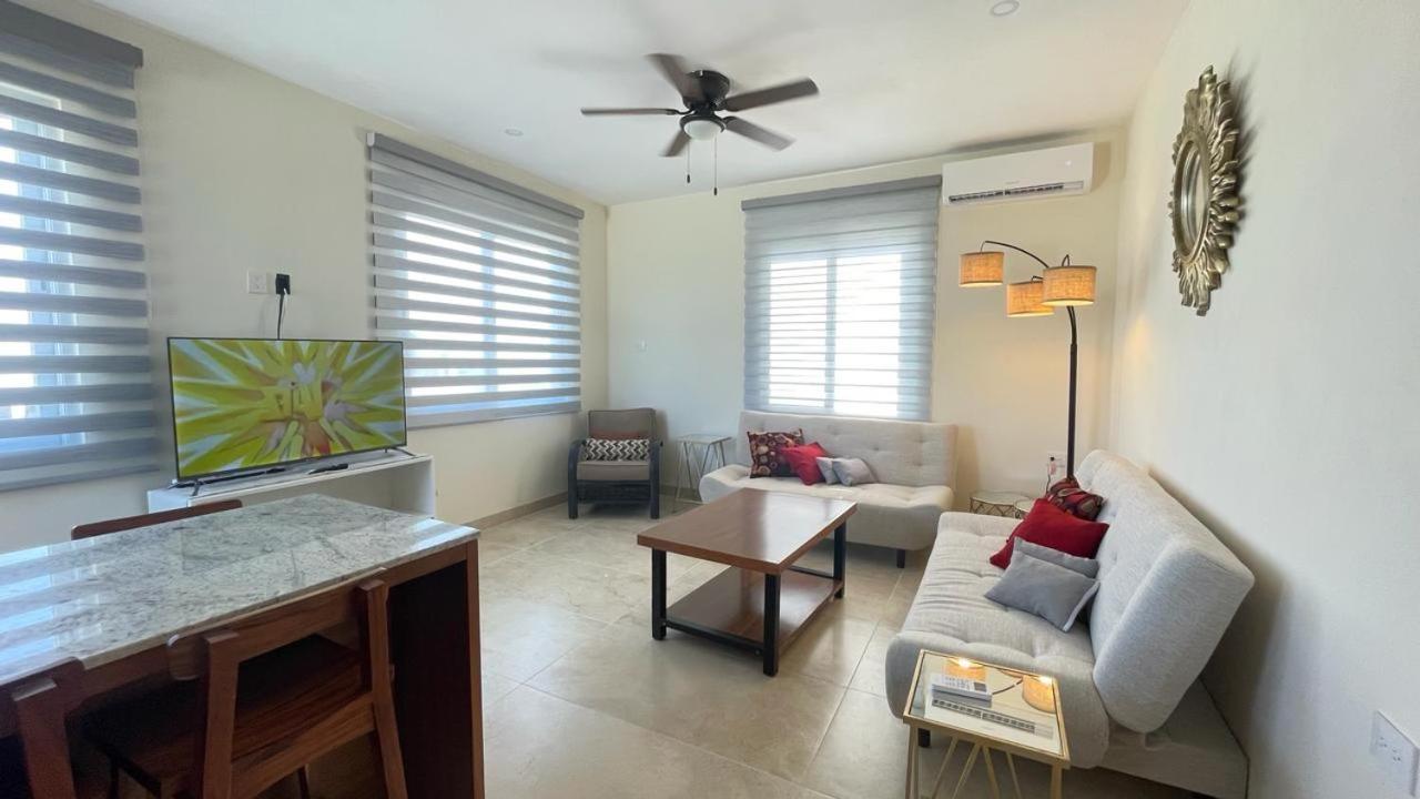 Hotel Playa La Media Luna Isla Mujeres Ngoại thất bức ảnh