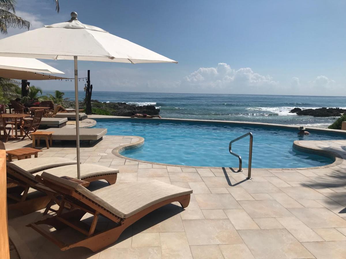 Hotel Playa La Media Luna Isla Mujeres Ngoại thất bức ảnh