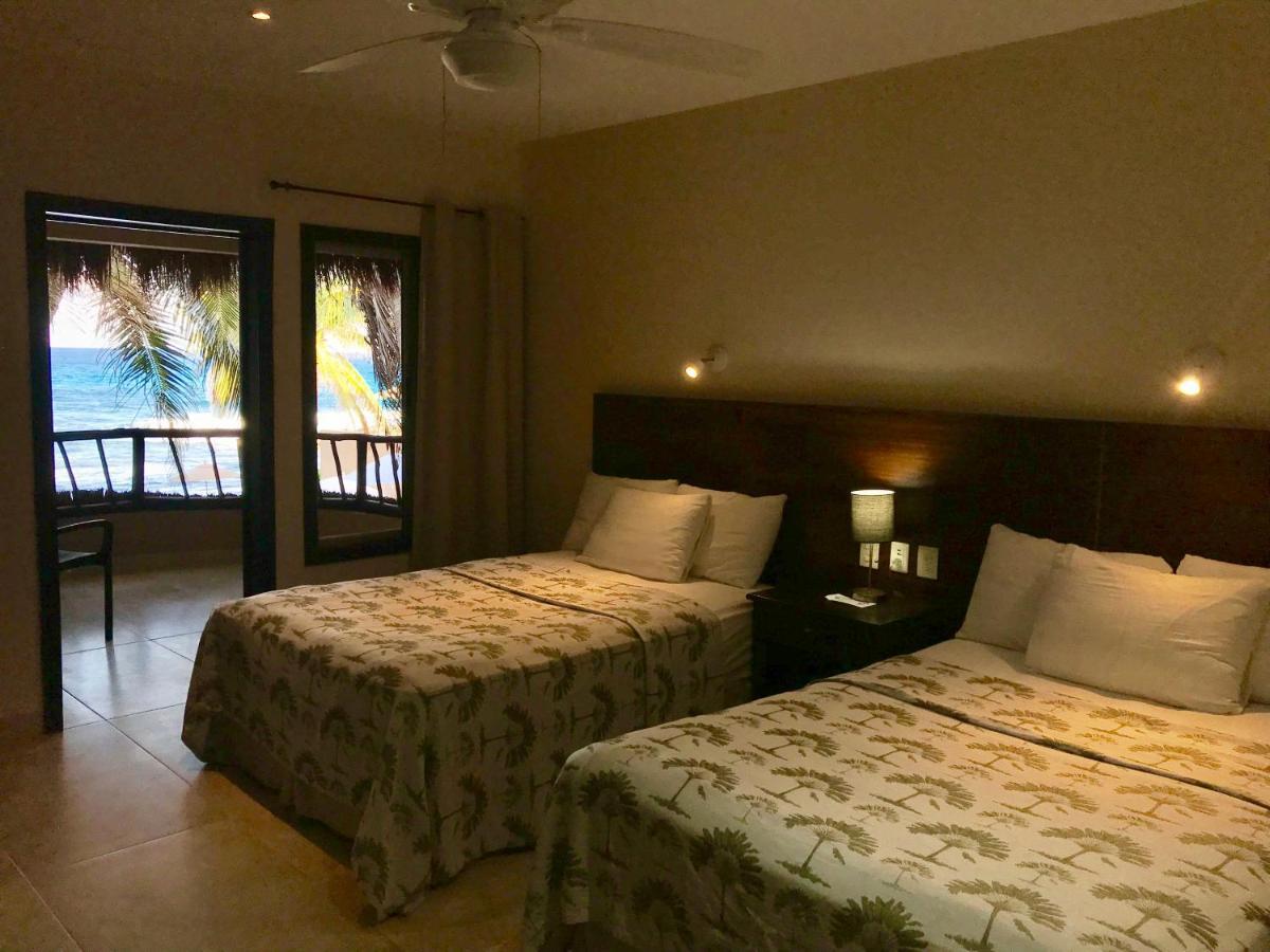 Hotel Playa La Media Luna Isla Mujeres Ngoại thất bức ảnh